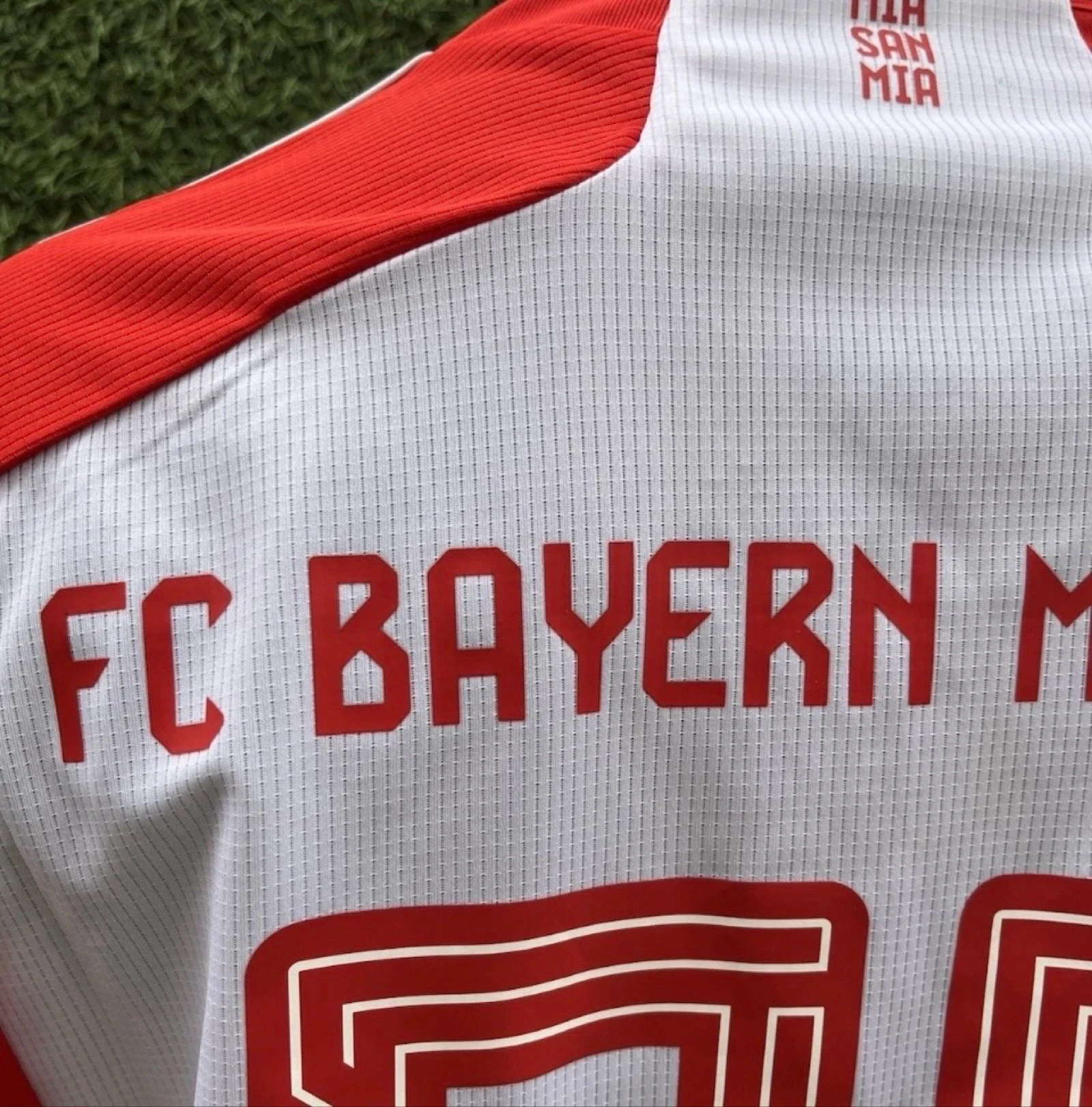 Muller Bayern Munich shirt – photo 6